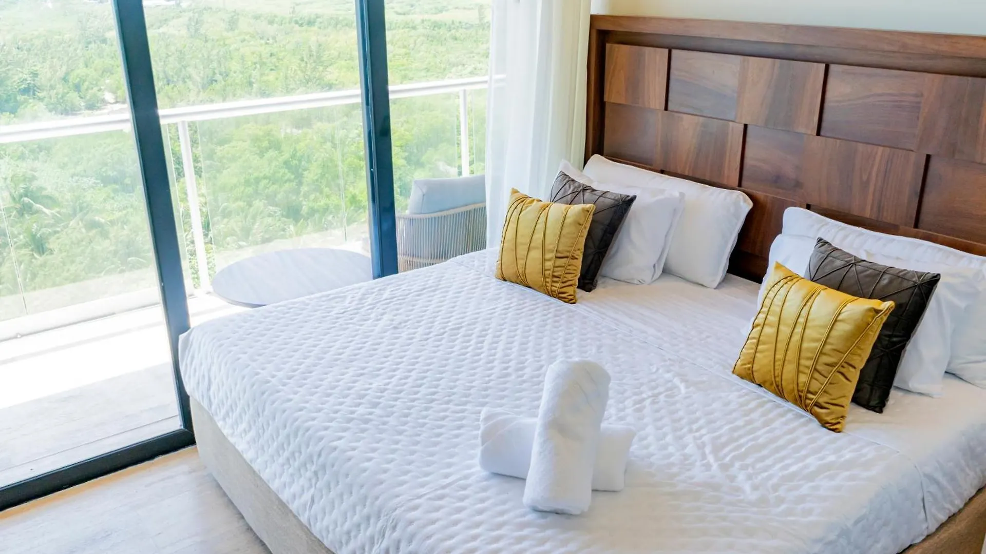 Distrito Morelos By Andiani Travel Puerto Morelos